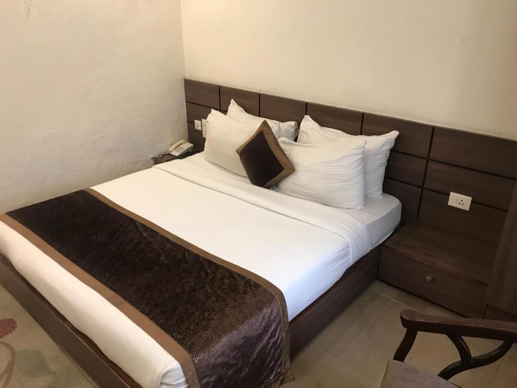 Hotel City Square Hisār Dış mekan fotoğraf