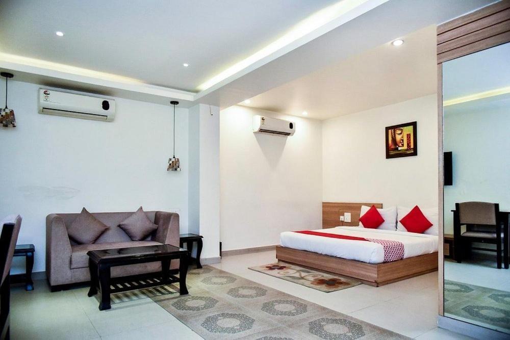 Hotel City Square Hisār Dış mekan fotoğraf